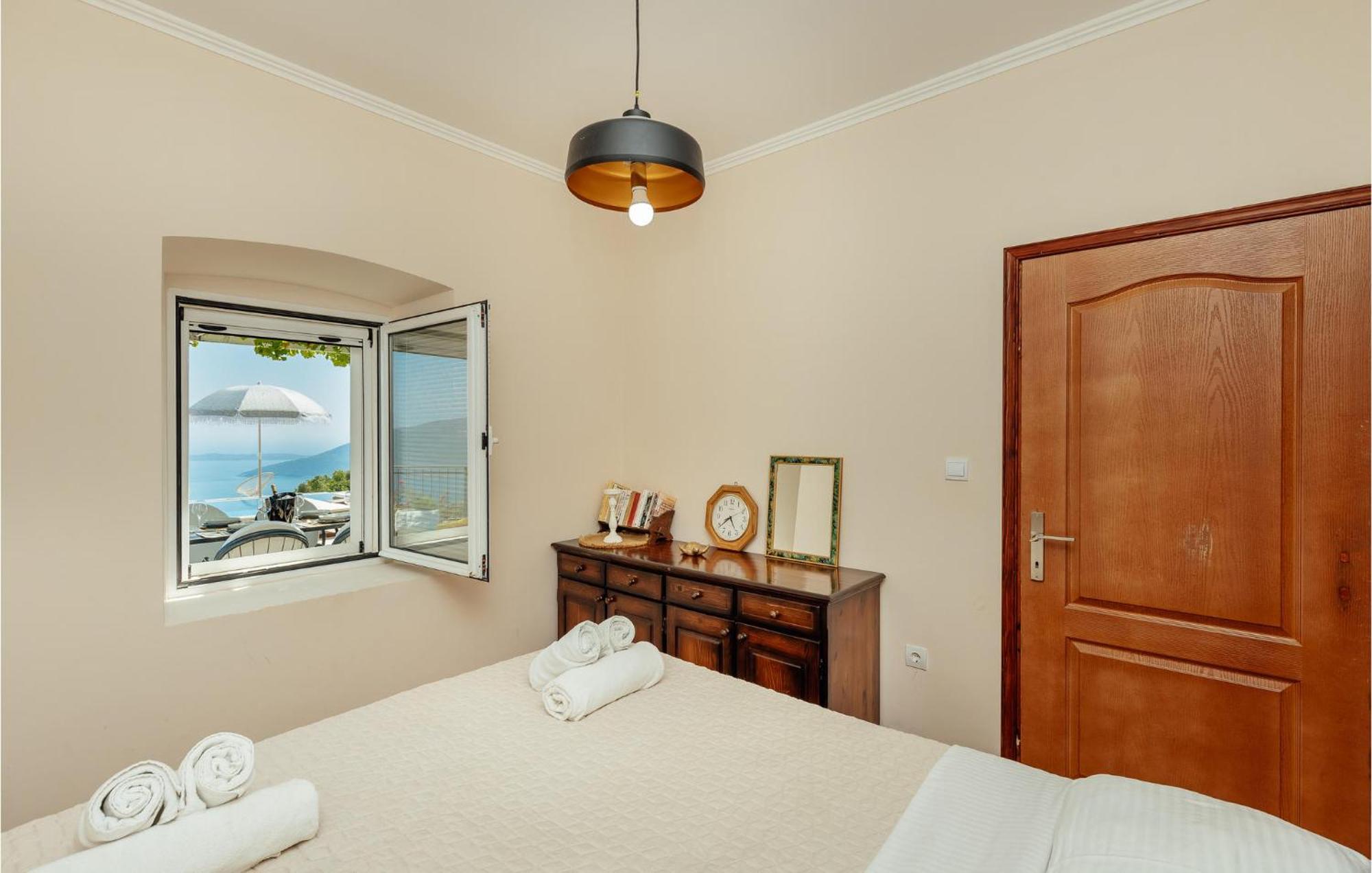 Amazing Home In Herceg Novi With House Sea View Buitenkant foto